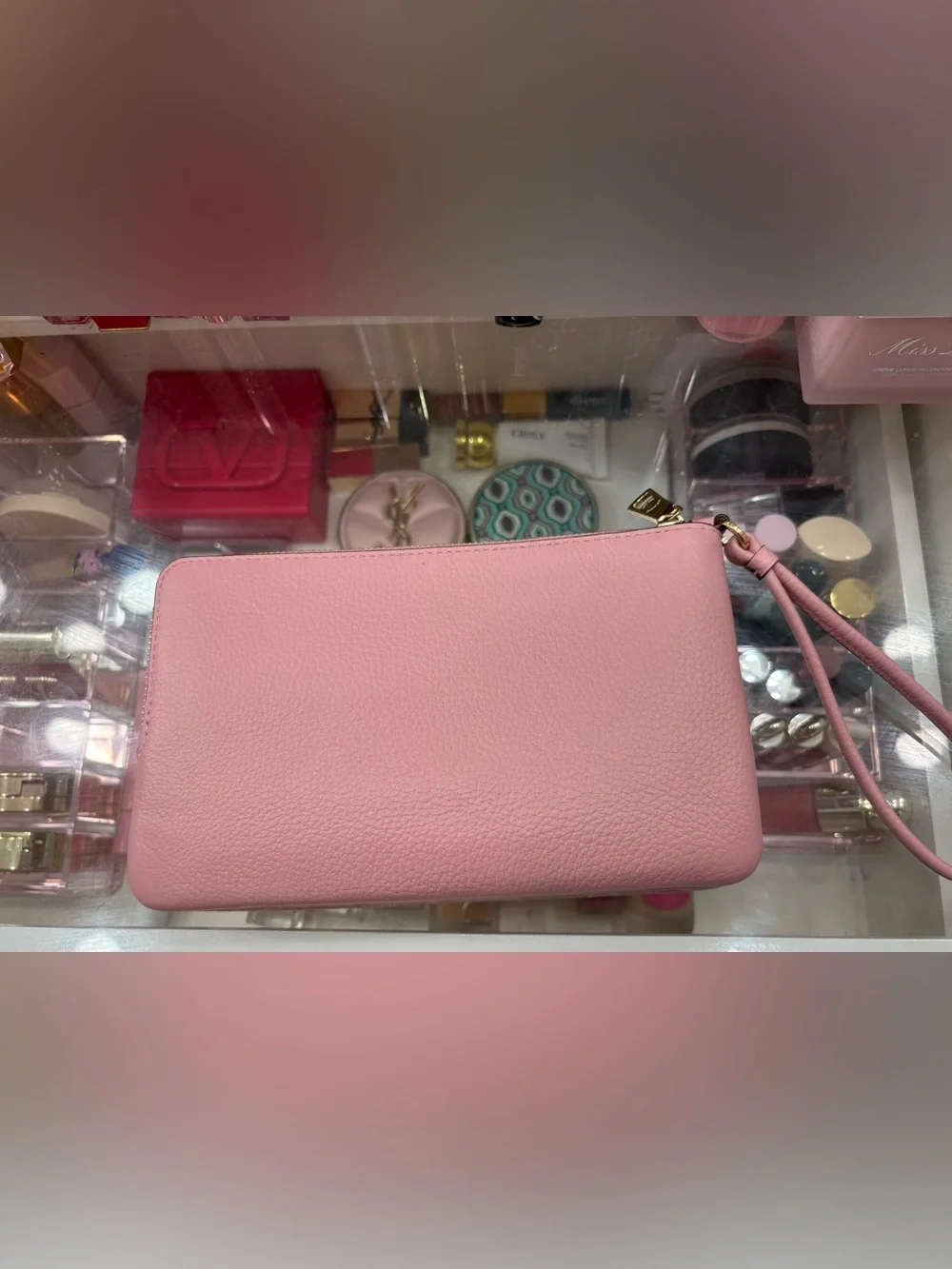 Coach sold out